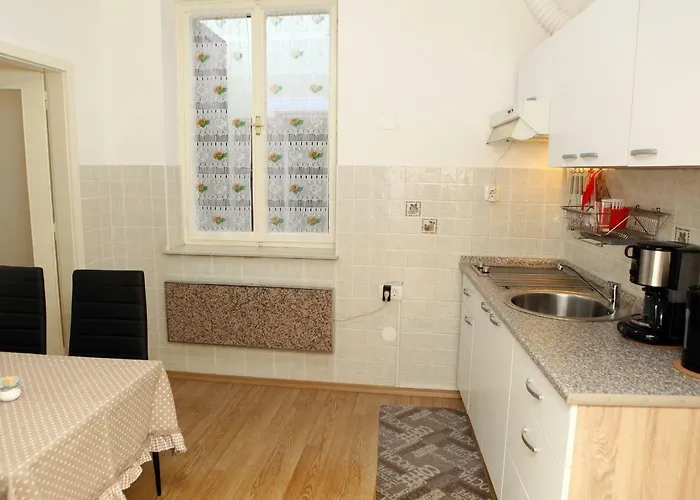 Apartma Grof 公寓 *